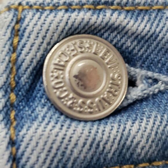 Levi's 501 Women's sz 28 Big E Wedgie Light Wash Denim - Picture 2 of 10